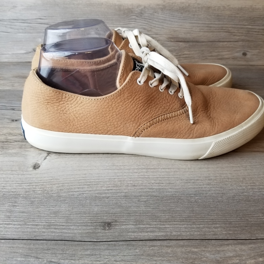 Sperry Captain's CVO Nubuck Leather Washable Sneaker